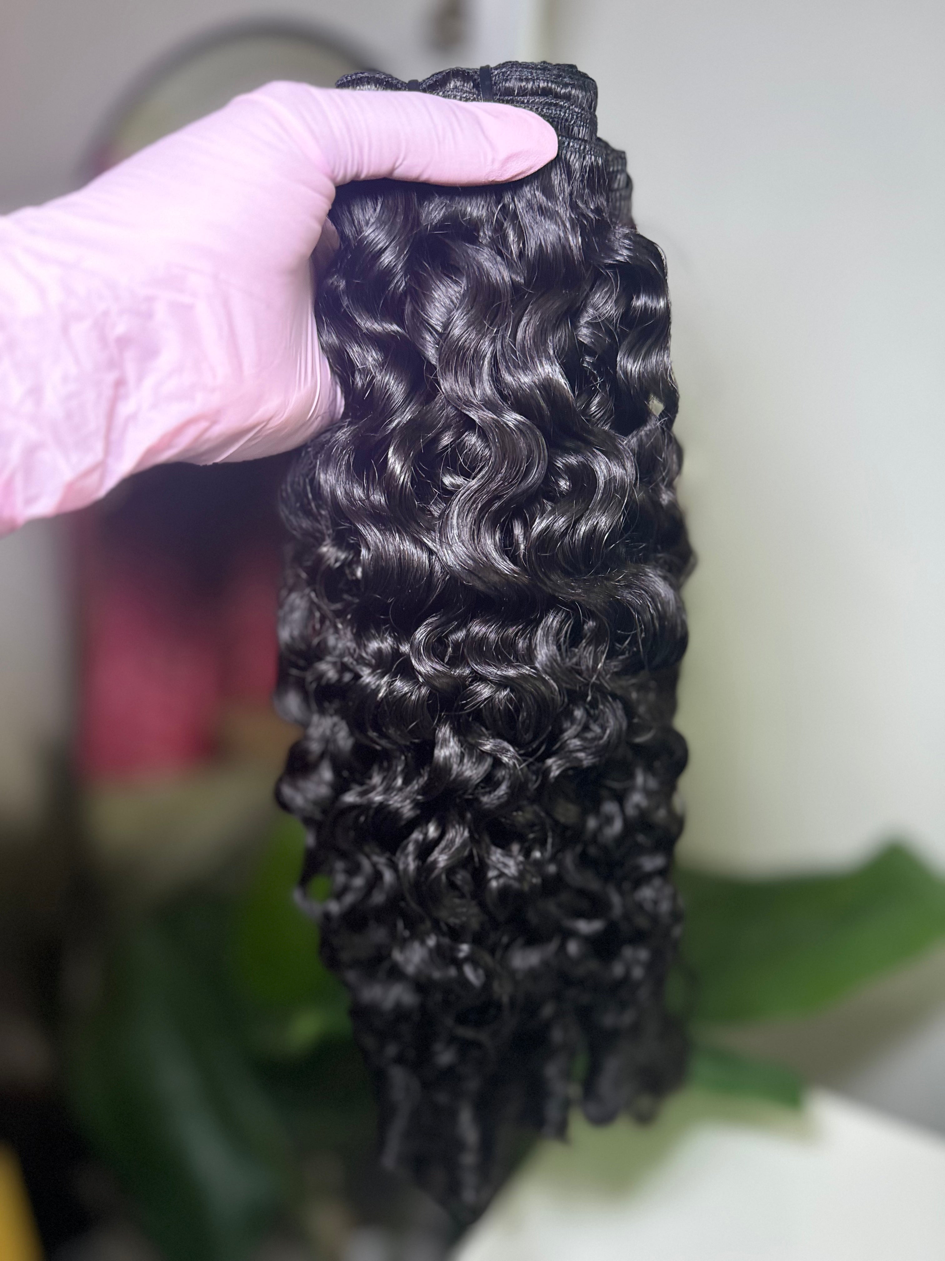 12A Raw Vietnamese Curly Human Hair